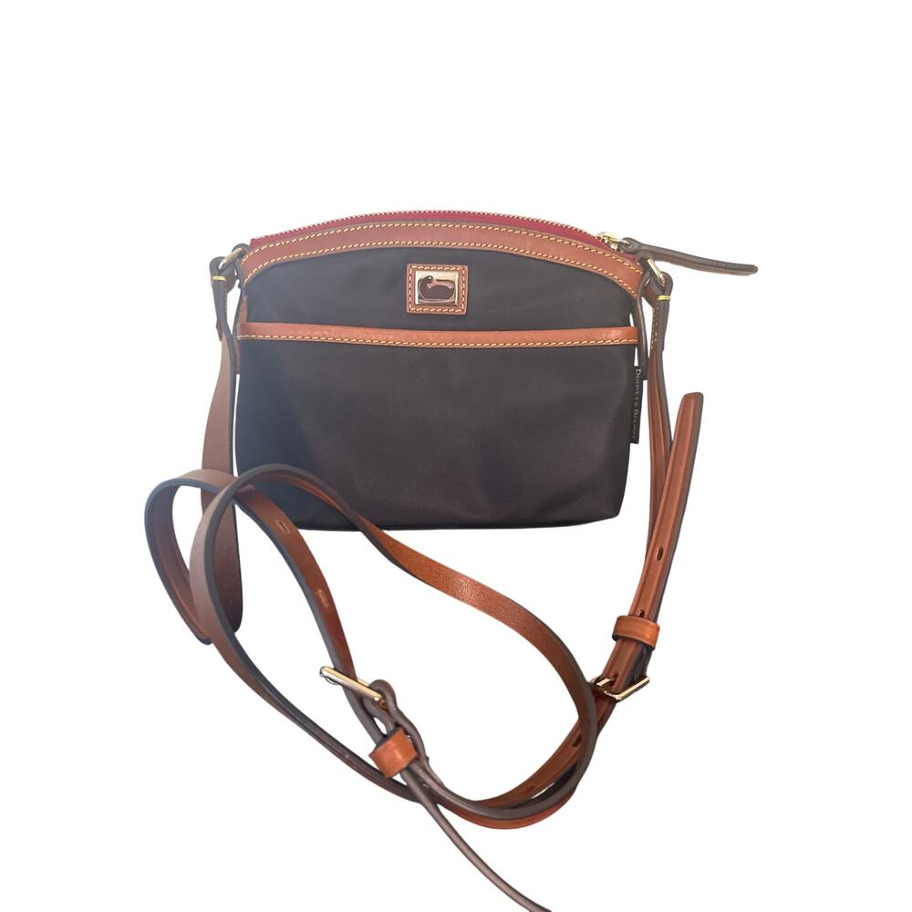 Dooney & Bourke Wayfarer Domed Crossbody bag - Picture 1 of 6